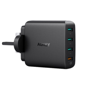 شاحن حائط AUKEY ذو 4 منافذ مع خاصية الشحن السريع 3.0 أسود
