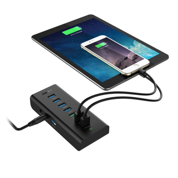 Aukey 7-in-1 Hub - Image 4